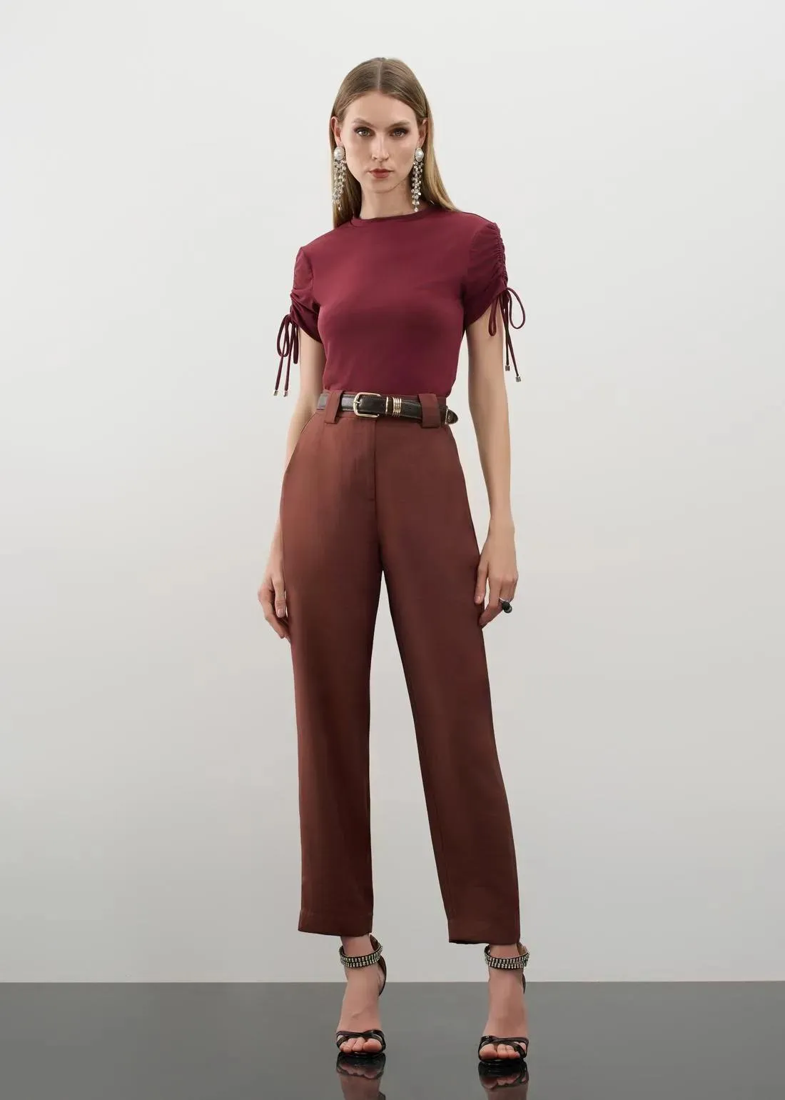 Lore - Carrot Pants Basic Tailoring