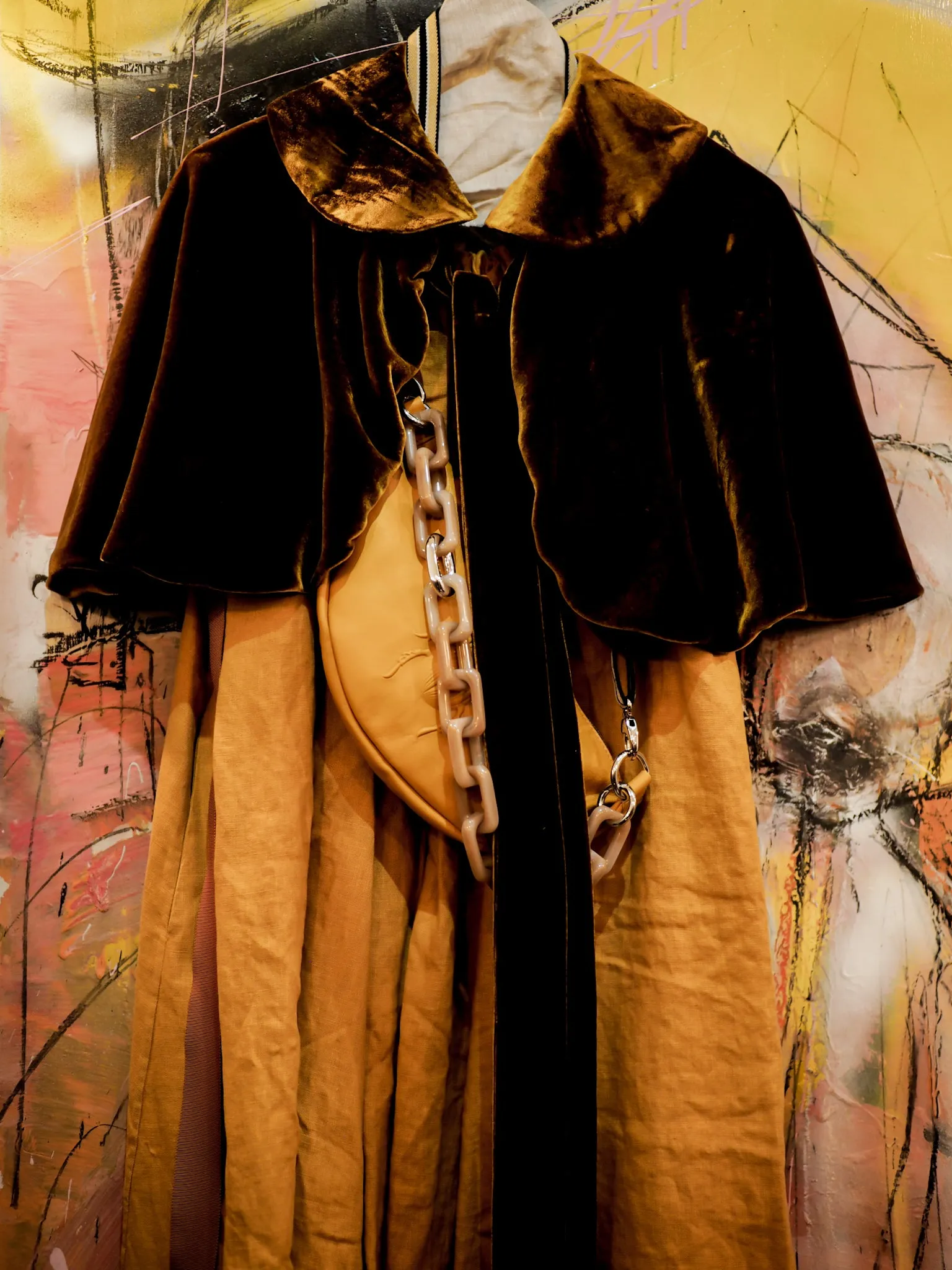 Silk velvet cocoon capelet - Old gold